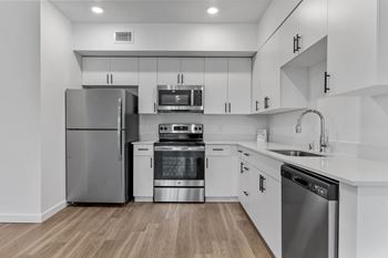 Stainless steel appliances included